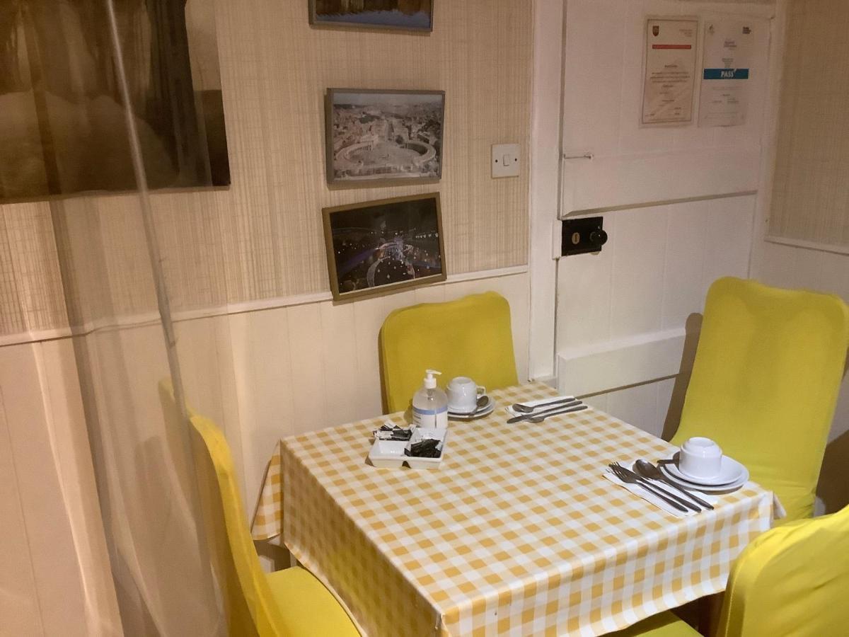 ネターメインズ ハウス Kilwinning エクステリア 写真
